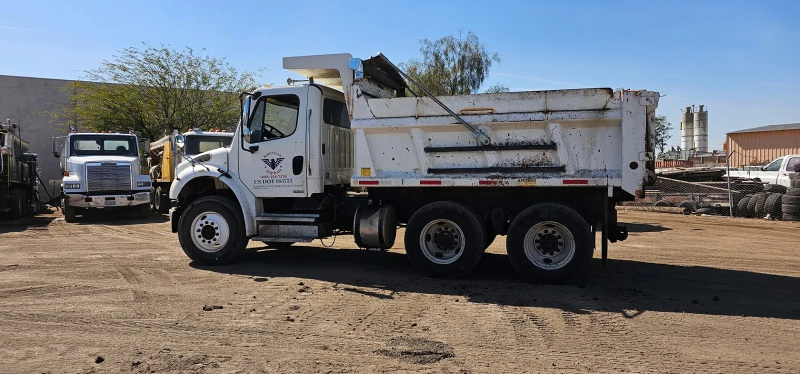 Commercial asphalt paving, sealcoating, and concrete work by American Asphalt in Arizona