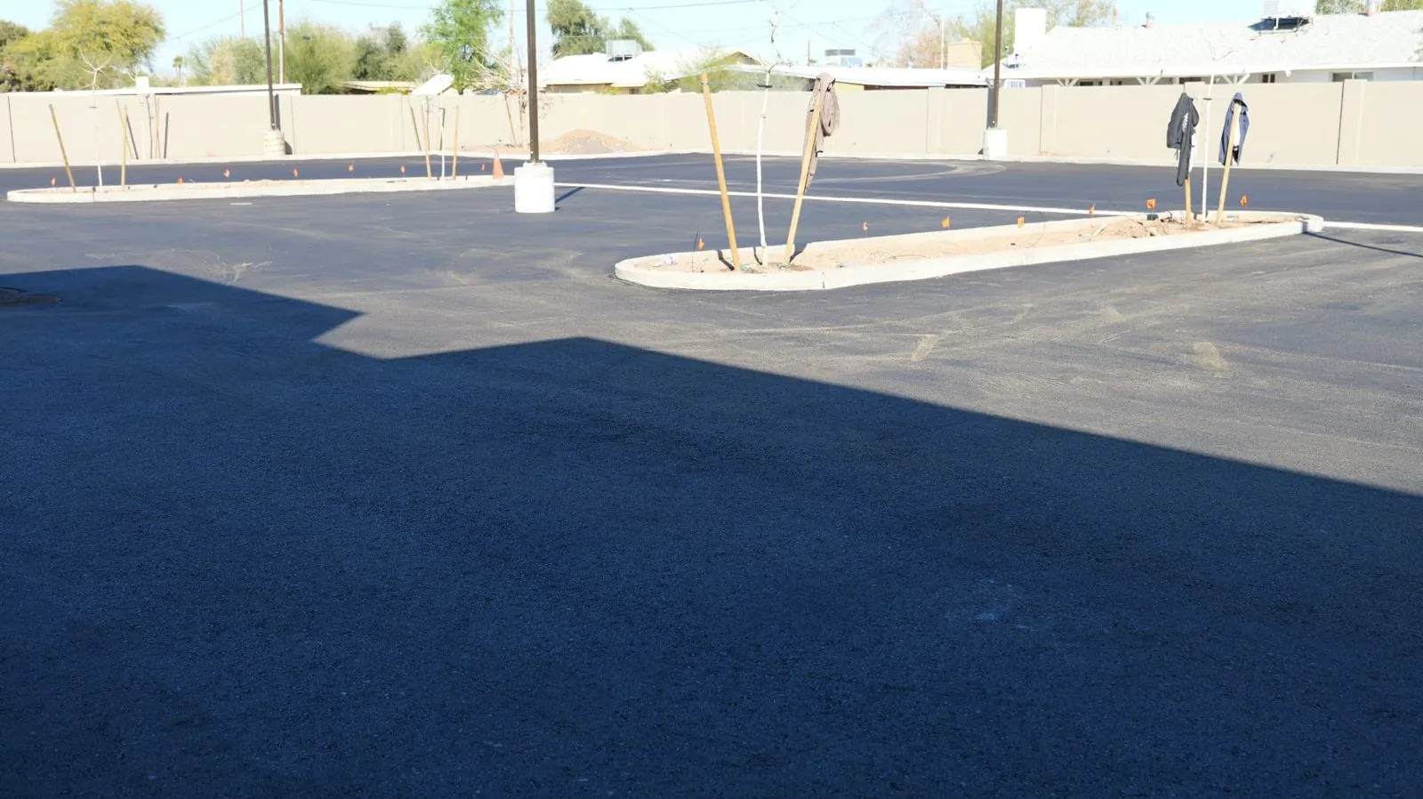 Commercial asphalt paving, sealcoating, and concrete work by American Asphalt in Arizona